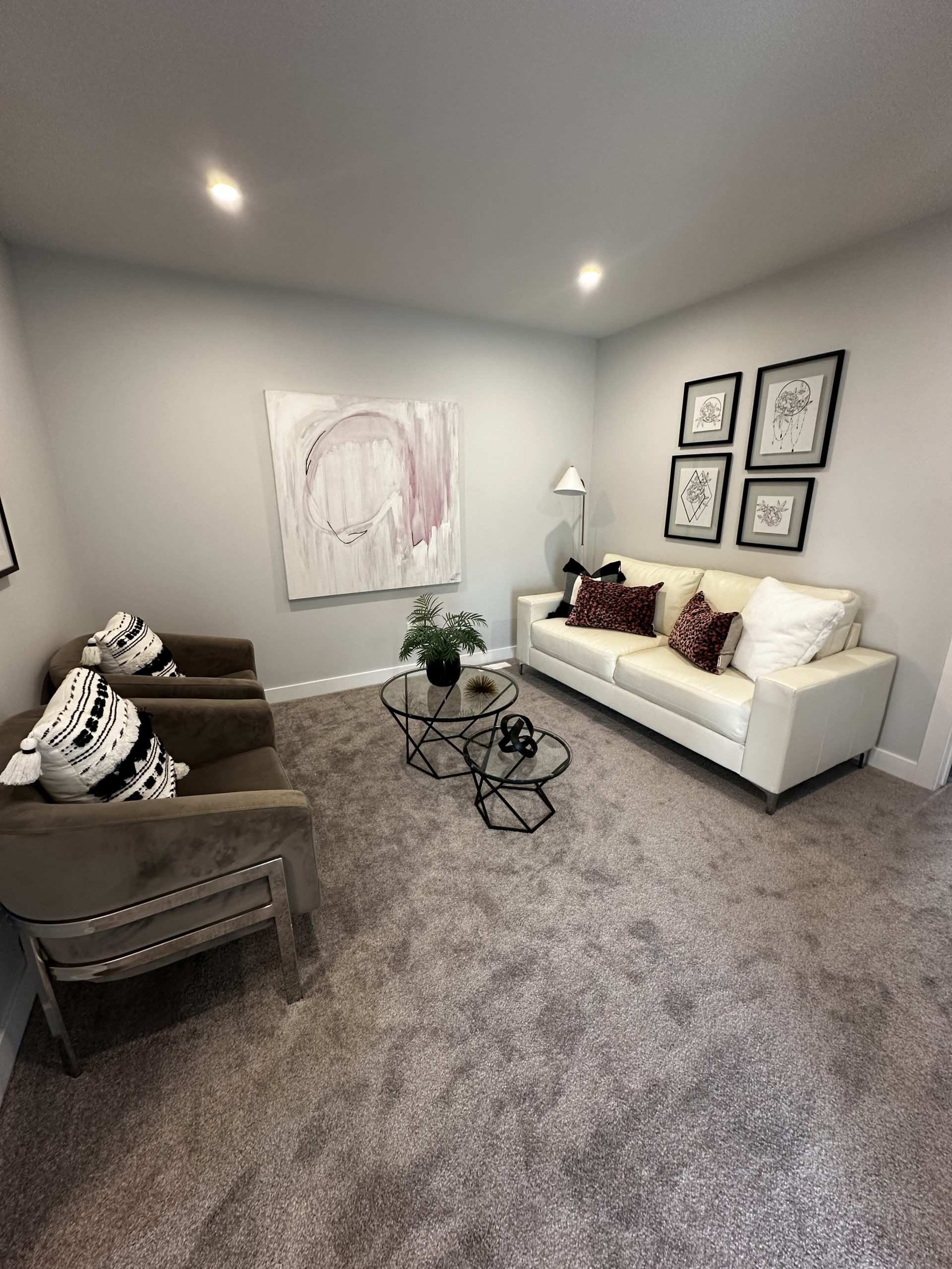 Gallery image 12