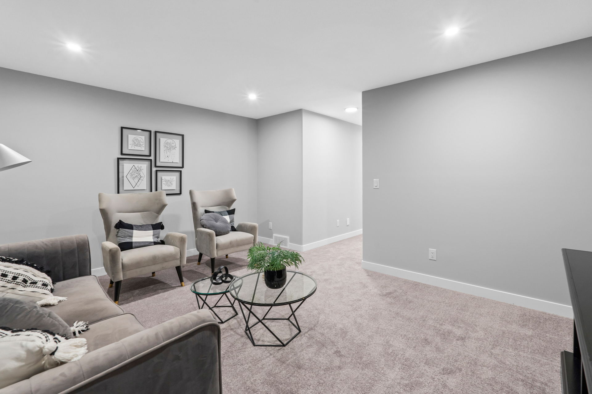 Gallery image 9